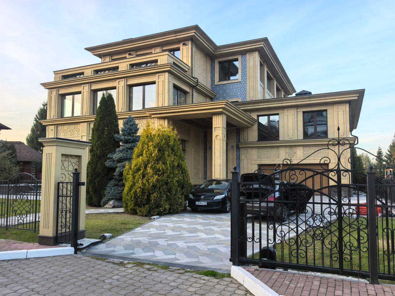 ЧАСТНАЯ АРХИТЕКТУРА