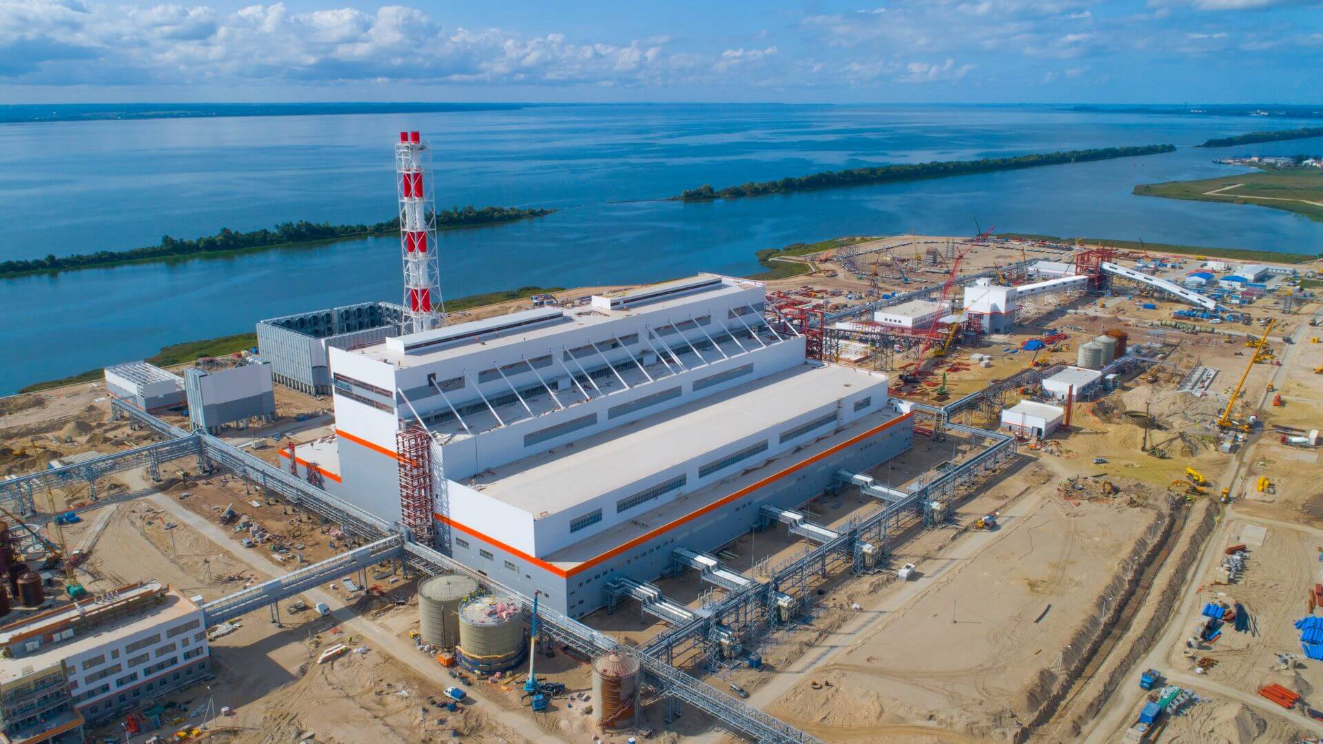 Строительство крупной тепловой электростанции на побережье Балтийского моря